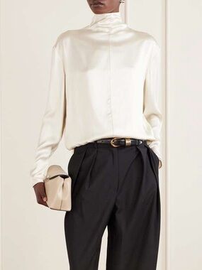 Bloomingdale’s 100% Silk Mock Neck Blouse Cream Ivory 16W - Excellent Condition